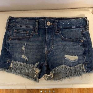 Express jean shorts size 00